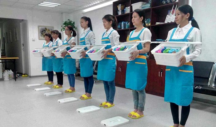 金瀚家政服务