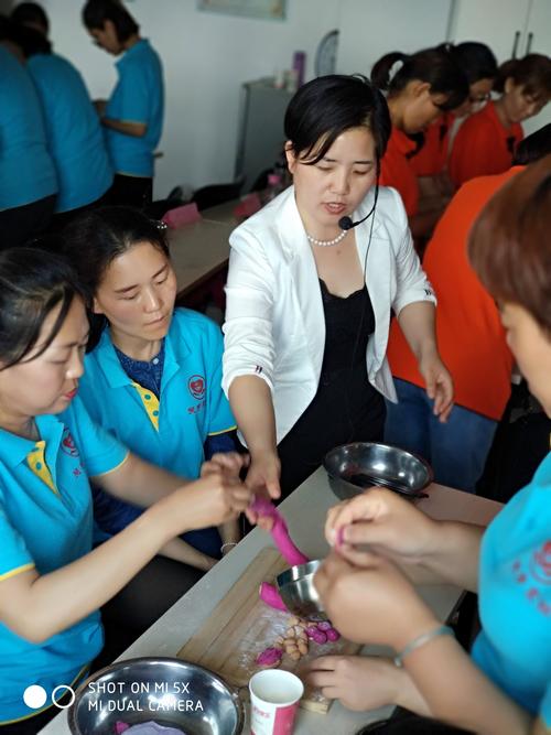 盐湖区全民技能提升工程家政服务培训如火如荼进行中